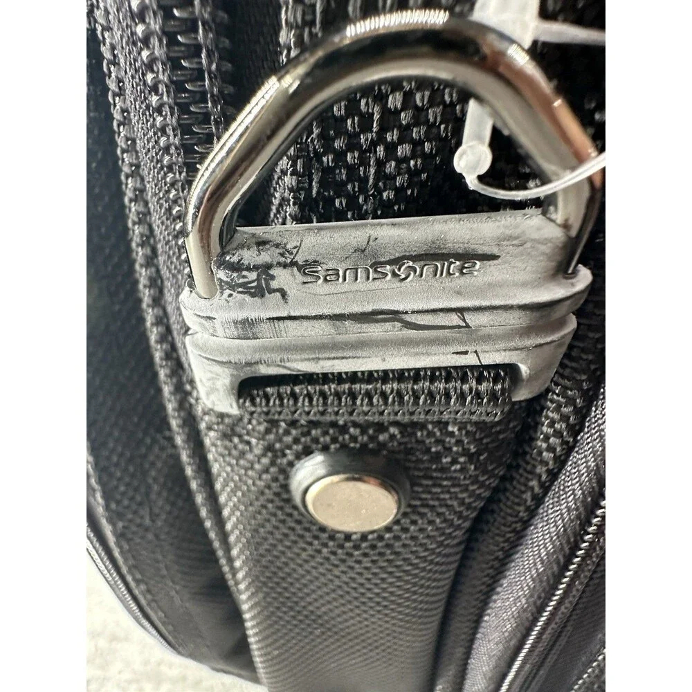 SAMSONITE 46630-1041 Laptop Portfolio Luggage Bag
